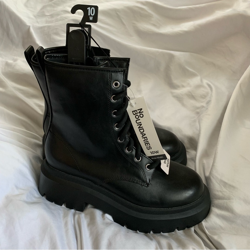 Combat Boots Black Platform Wide Lace Zip Chunky NWT No Boundaries 10 Wide - Picture 5 of 10